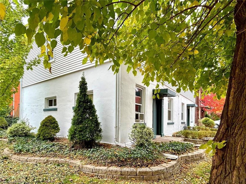 172 Markland St, Hamilton, L8P 2K5 | Image 3