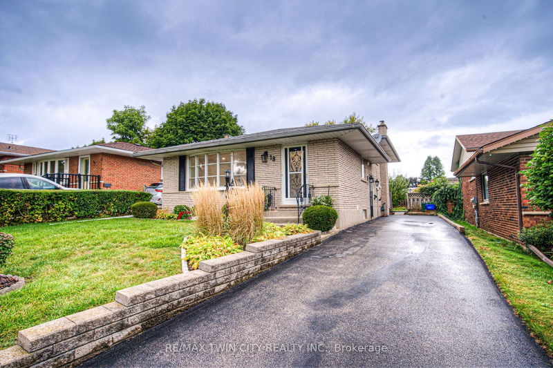 home for sale on 18 Bosworth Crescent