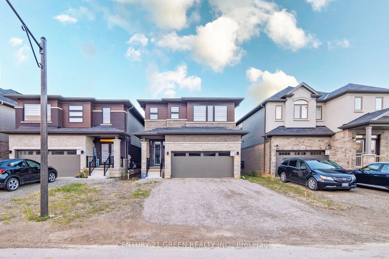 14 Holder Drive, Brantford