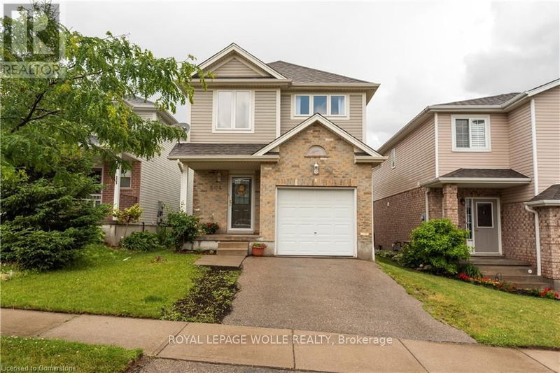 home for lease on 604 Royal Fern Street