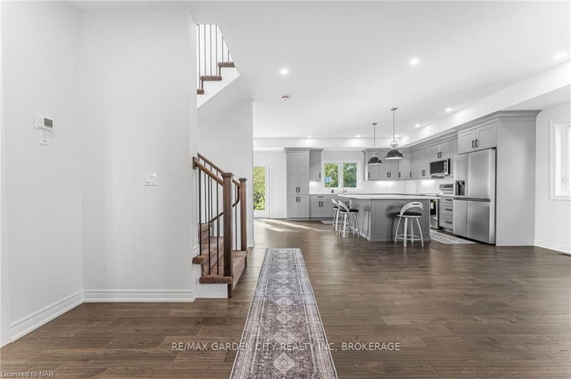 25 Haight St, St. Catharines, L2P 2M2 | Image 3