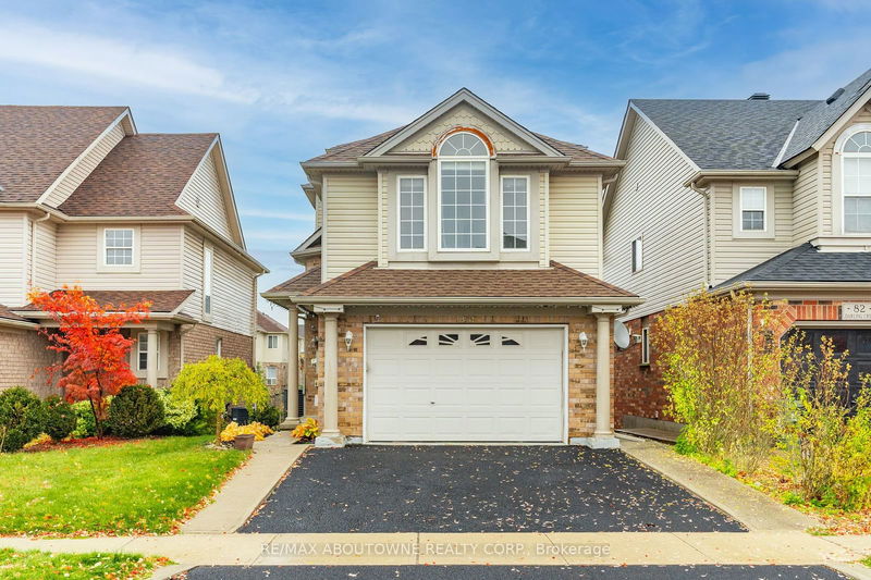 home for sale on 80 Darling Crescent
