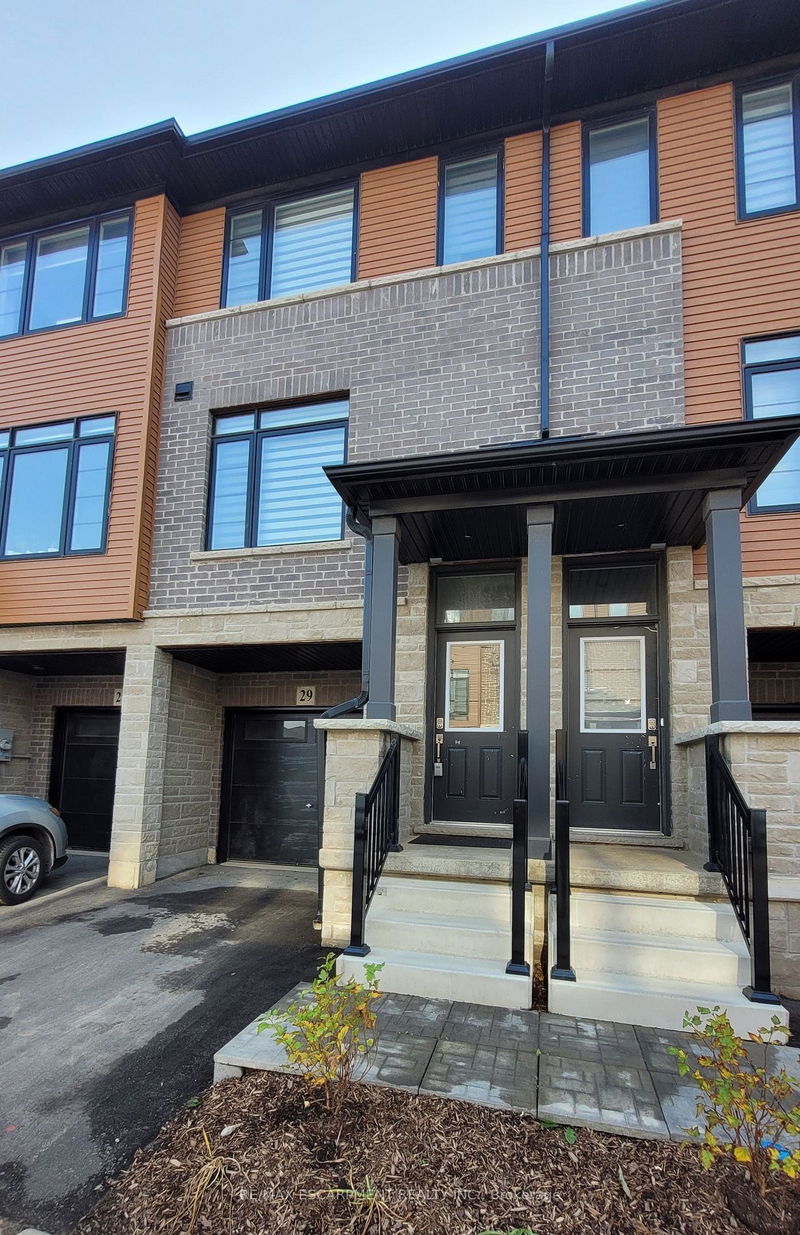 home for lease on 29-461 Blackburn Drive
