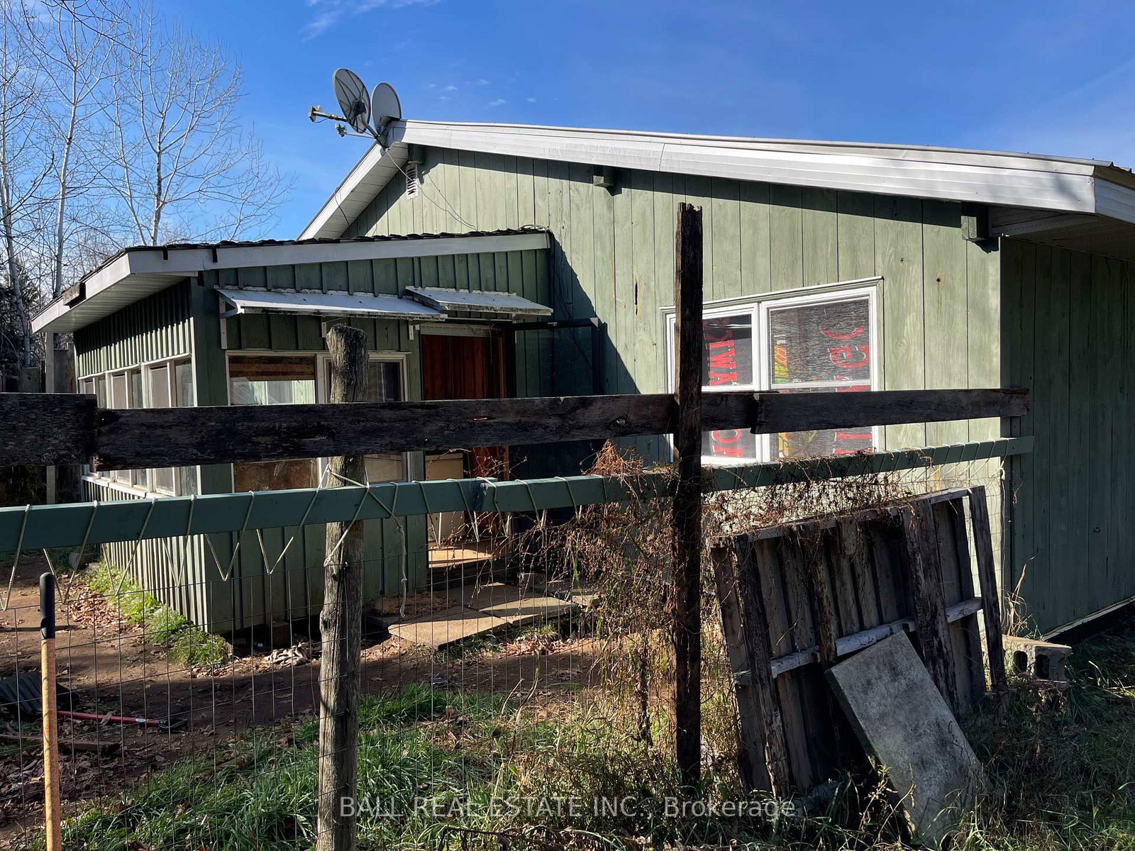 Listing Image 11