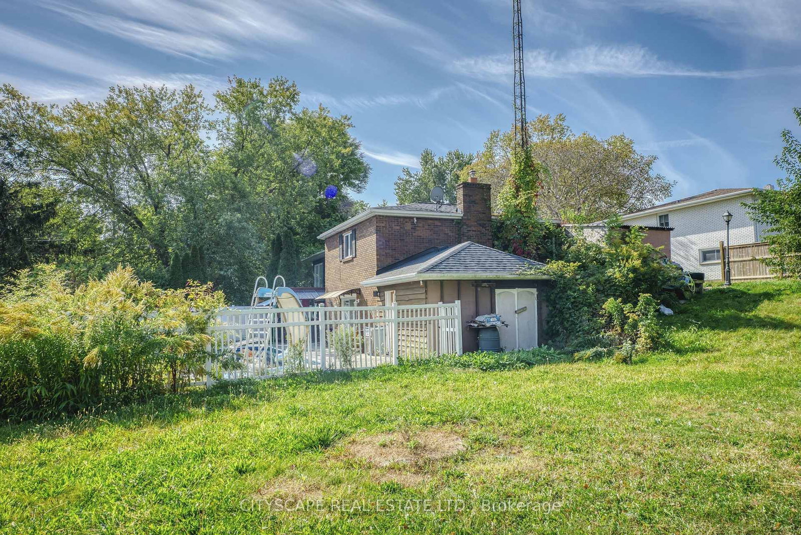 Listing Image 7