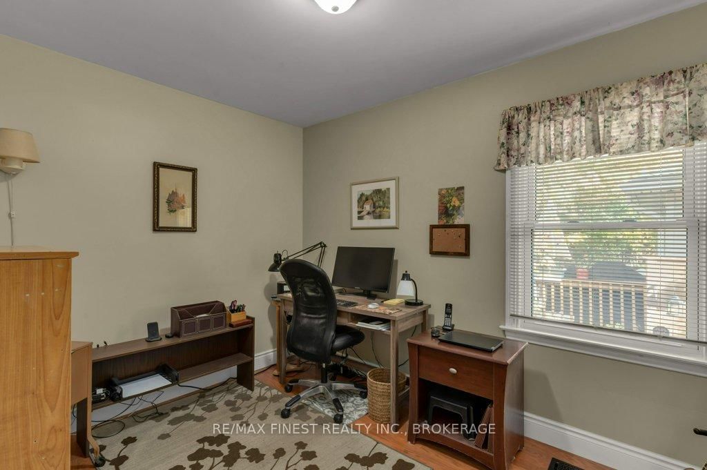 Listing Image 25