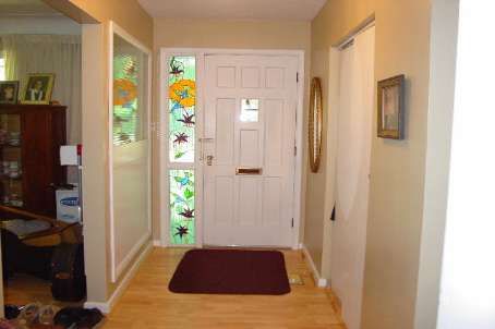 114 Reding Rd, Hamilton, L9G1M8 | Image 2