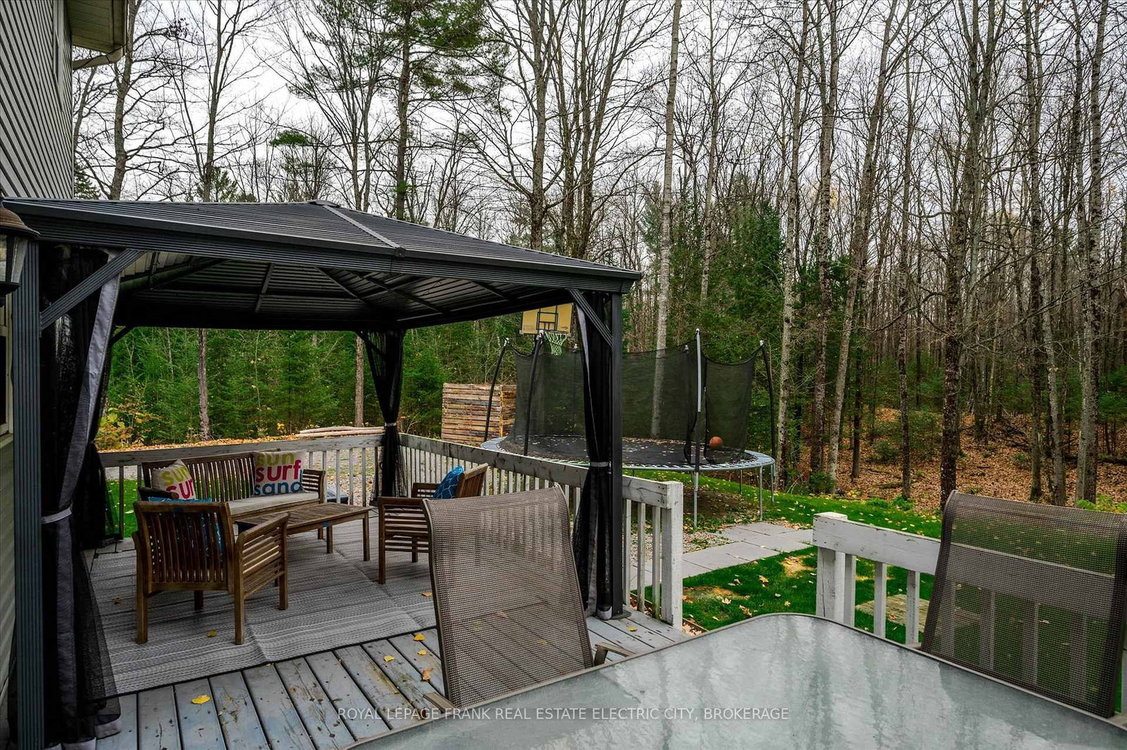 Listing Image 15