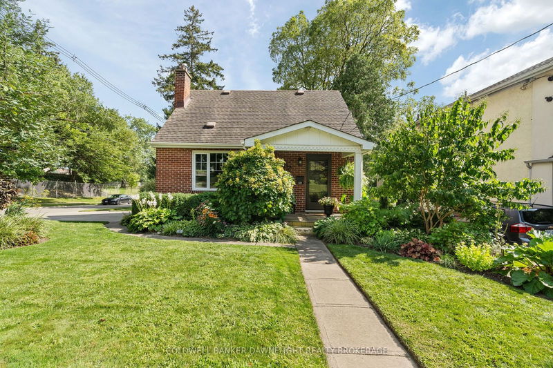home for sale on 673 Piccadilly Street