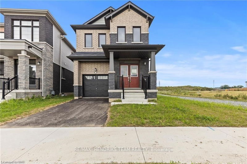 home for sale on 456 BARKER PARKWAY