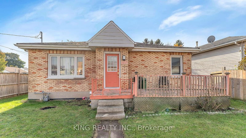 home for sale on 1227 TRAFALGAR Street