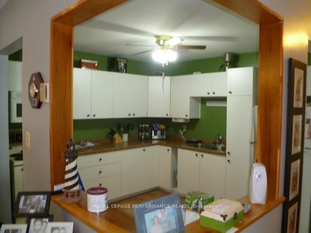 305 - 220 KENYON St W, North Glengarry, K0C 1A0 | Image 3