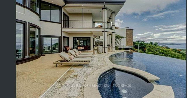 1 Casa Armonia Boulevard