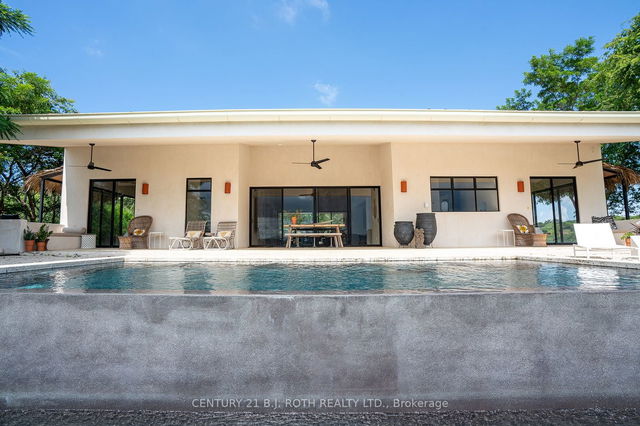 1 Casa Escondida Lomas Way