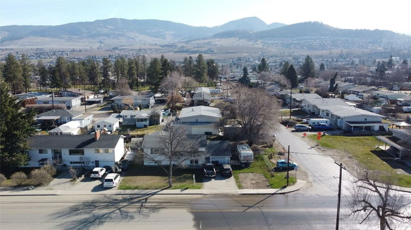 325 Dougall Road S, Kelowna, British Columbia (MLS 10303486)