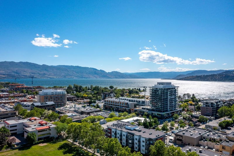 485 Groves Avenue #402, Kelowna, British Columbia (MLS 10317079)