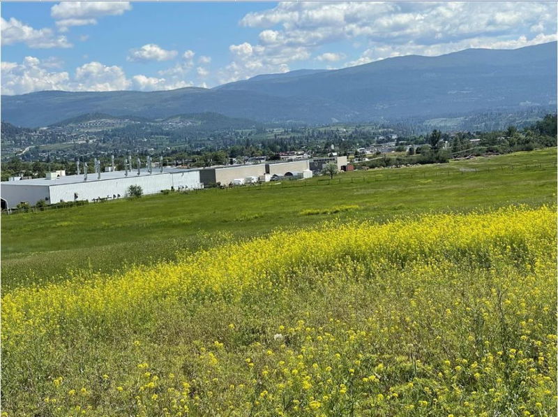 2851 Sexsmith Road, Kelowna, British Columbia (MLS 10318680)