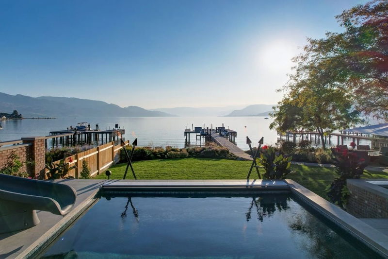 3588 Lakeshore Road, Kelowna, British Columbia (MLS 10319754)