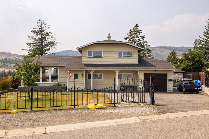 2571 Pineridge Place, West Kelowna, British Columbia (MLS 10320279)