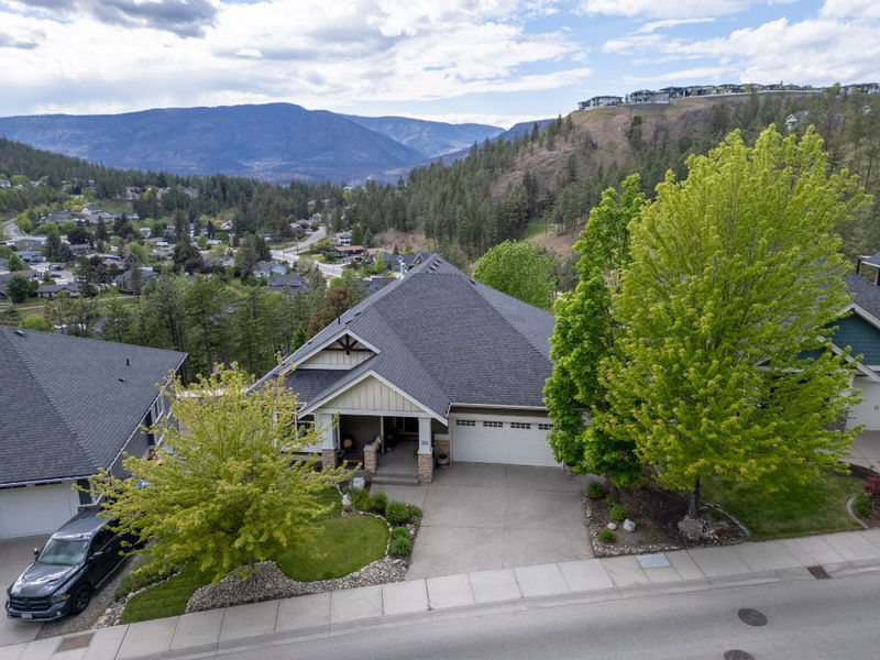 302 Upper Canyon Drive, Kelowna, British Columbia (MLS 10320431)