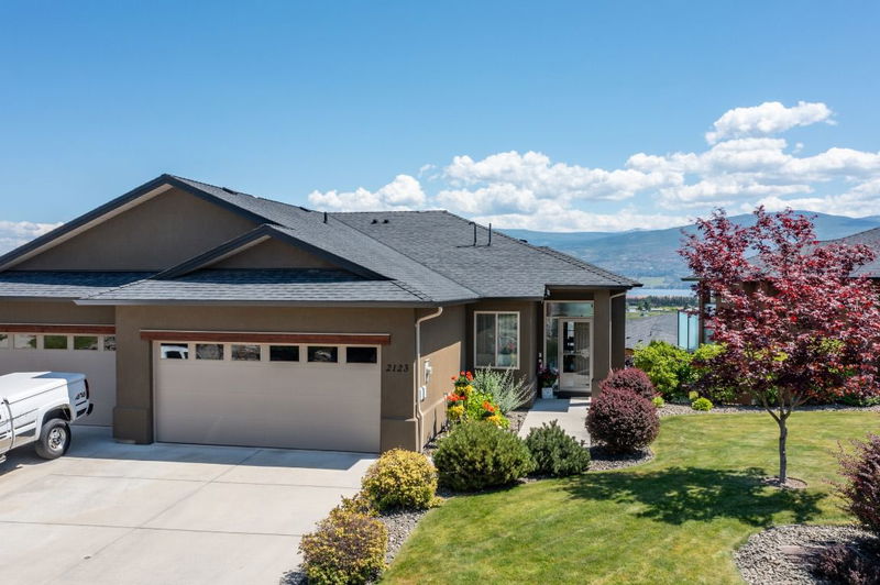 2123 Madera Court, West Kelowna, British Columbia (MLS 10322401)