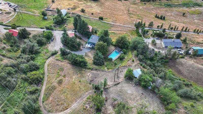 4242 De Roo Road, Vernon, British Columbia (MLS 10322469)