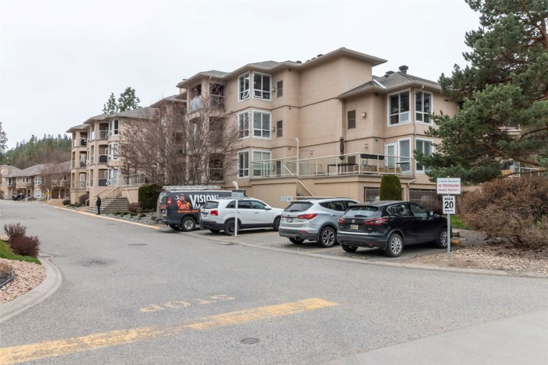 2425 Mount Baldy Drive #205, Kelowna, British Columbia (MLS 10323293)