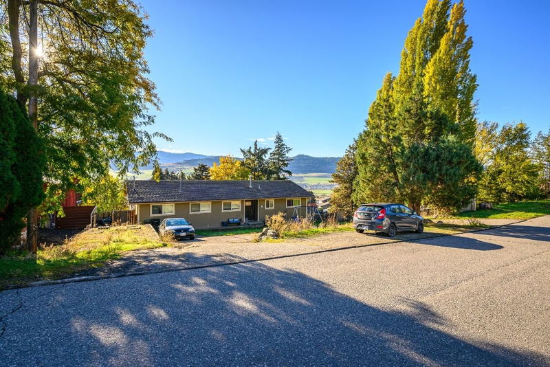 6576 Southwind Road, Vernon, British Columbia (MLS 10325825)