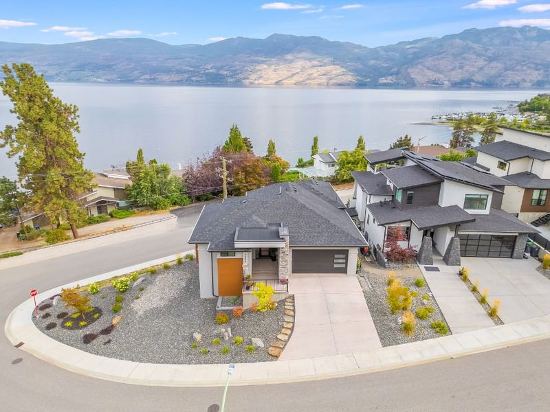 3953 Beachview Drive, West Kelowna, British Columbia (MLS 10326816)