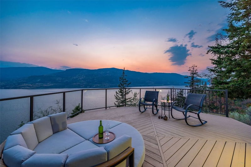 1252 Kyndree Court, Kelowna, British Columbia (MLS 10329184)