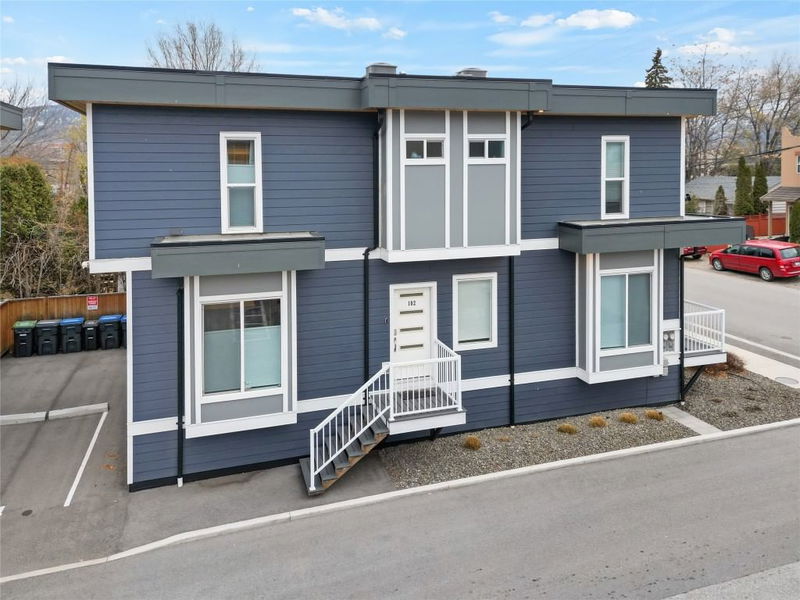 1087 Dynes Avenue #102, Penticton, British Columbia