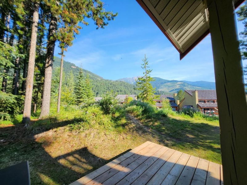 2025 Greywolf Drive #14, Panorama, British Columbia