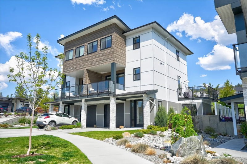 1001 Antler Drive #101, Penticton, British Columbia
