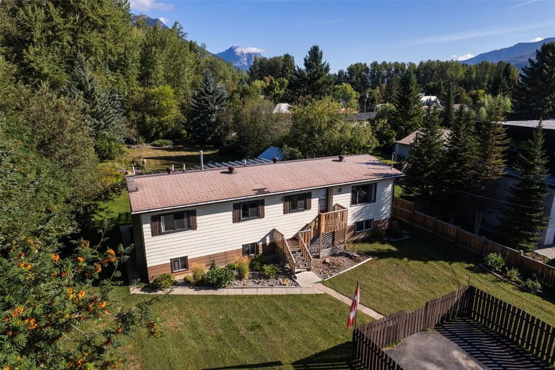 1269 Colclough Avenue, Fernie, British Columbia