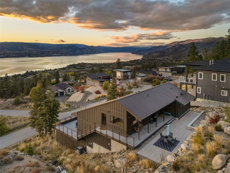 2710 Workman Place, Naramata, British Columbia
