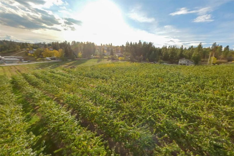 11938 Oceola Road, Lake Country, British Columbia