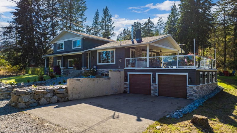 9890 Chase Road, Lake Country, British Columbia