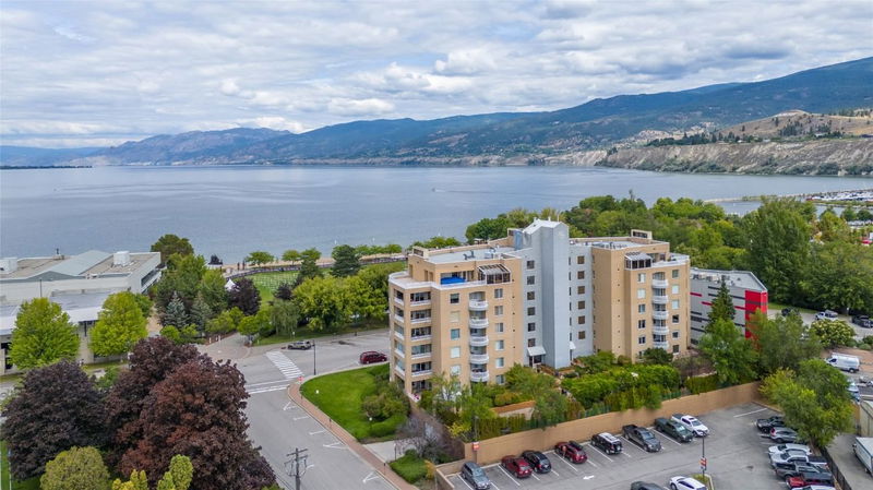 86 Lakeshore Drive #304, Penticton, British Columbia