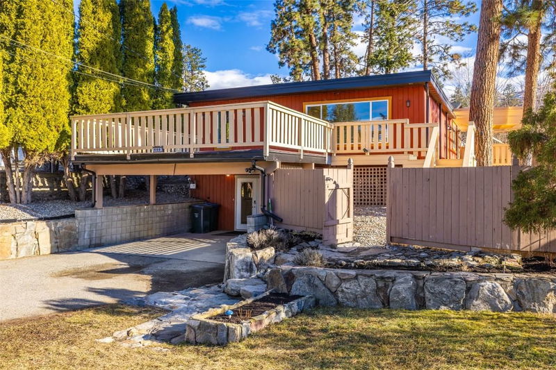499 Stanley Crescent, Kelowna, British Columbia