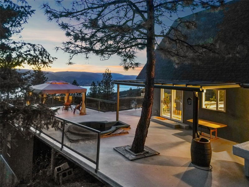 1100 Spiller Road, Penticton, British Columbia