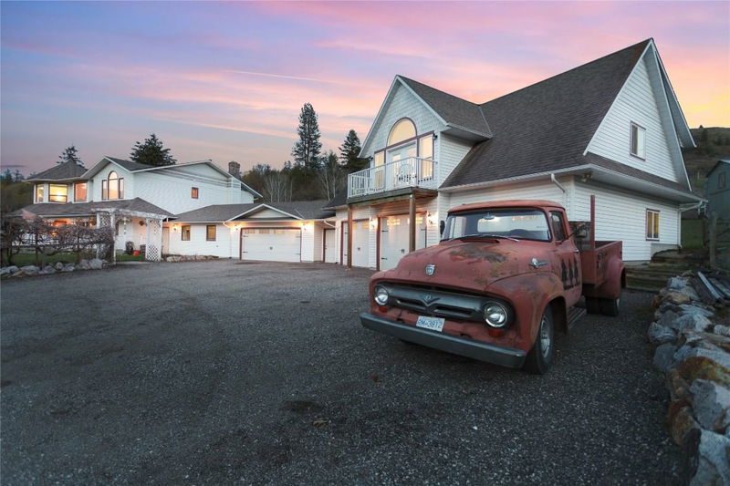 6655 Cosens Bay Road, Coldstream, British Columbia