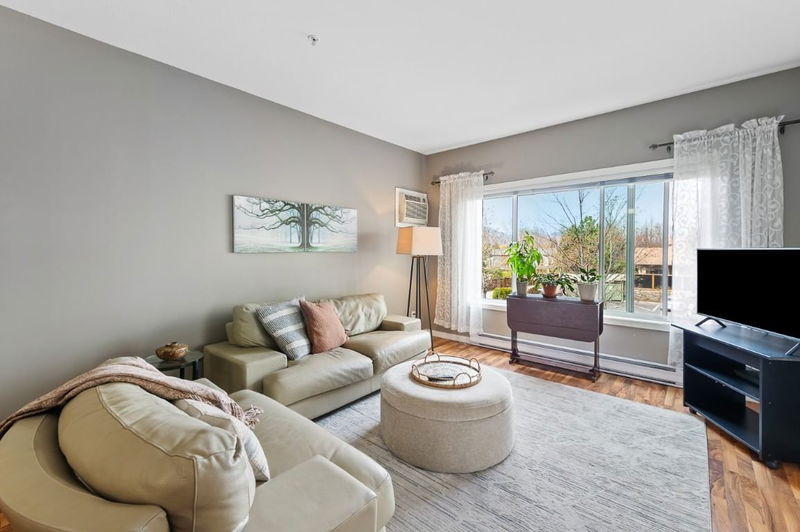 688 Lequime Road #201, Kelowna, British Columbia