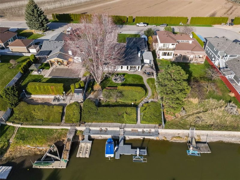 1677 Newport Road, West Kelowna, British Columbia