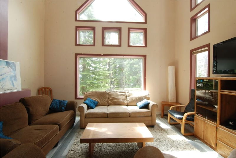 7475 Porcupine Road #3, Big White, British Columbia