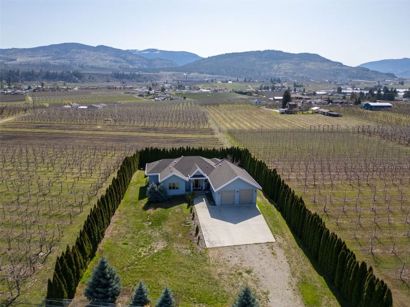 1095 Fairview Road, Oliver, British Columbia