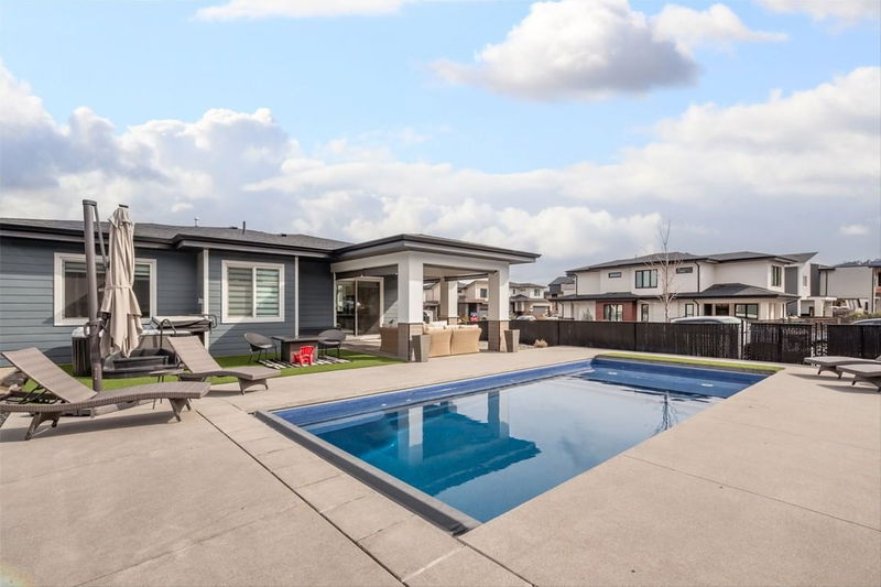 1235 Ponds Avenue, Kelowna, British Columbia