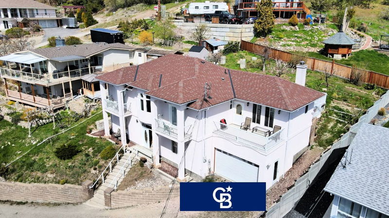 3765 Lornell Crescent, Peachland, British Columbia
