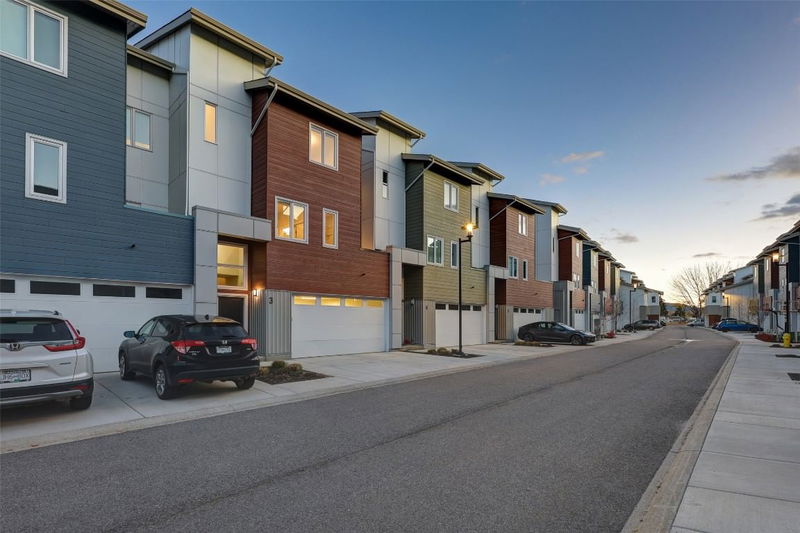 3719 Woodsdale Road #3, Lake Country, British Columbia