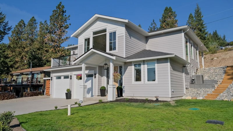 10290 Columbia Way, Vernon, British Columbia
