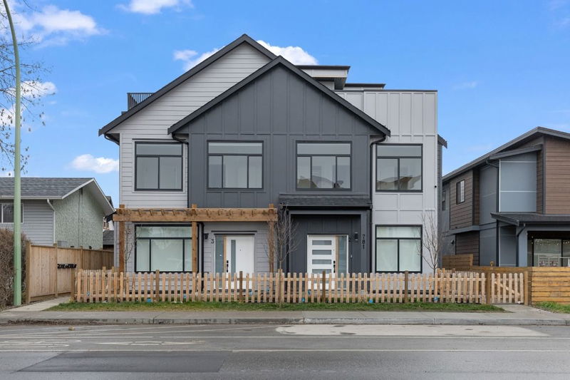 781 Raymer Avenue #2, Kelowna, British Columbia